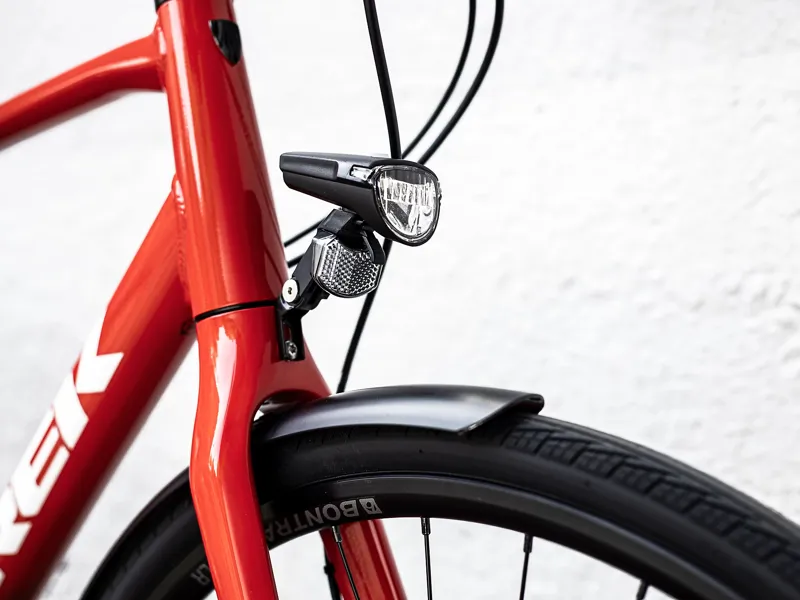 TREK FX 3 Disc Equipped Hybrid Bike in Viper Red to Cobra Blood-8